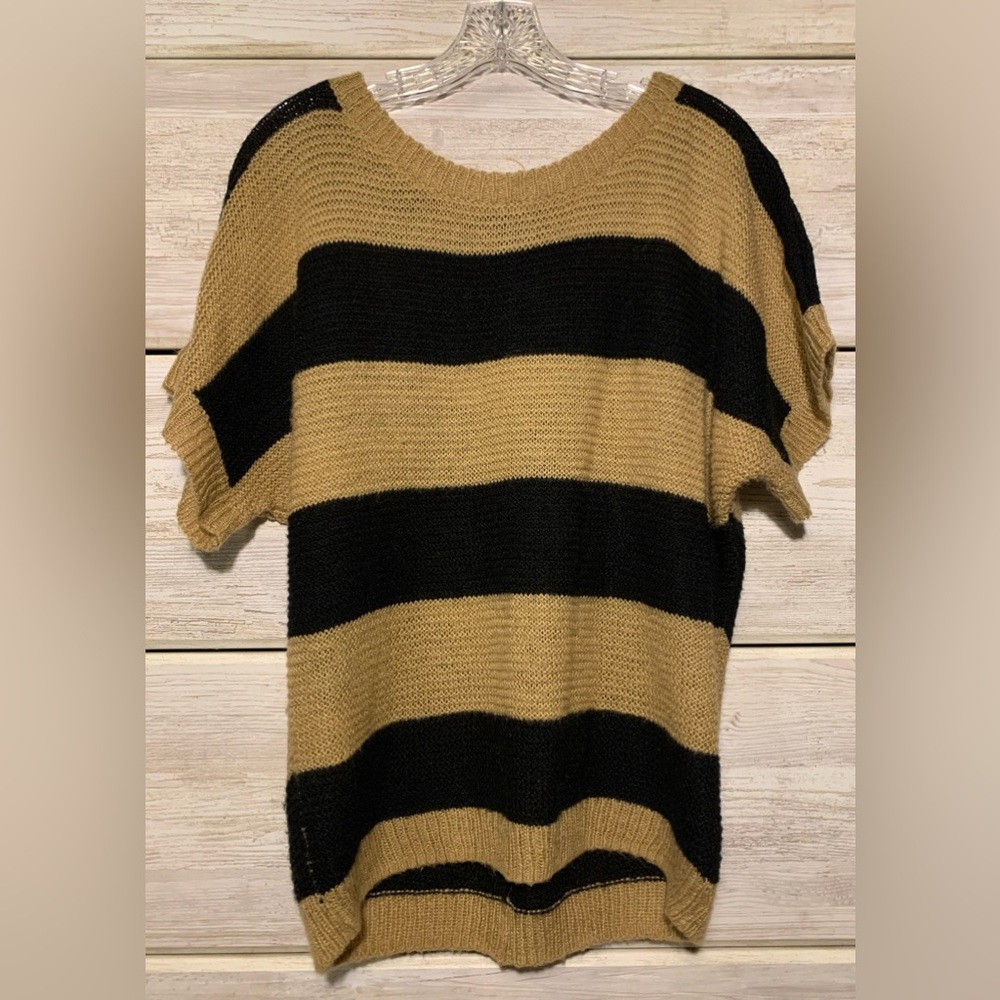 Forever 21 Striped Top